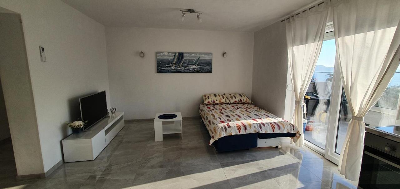 Apartmani Naomi&Leo Senj  Eksteriør billede