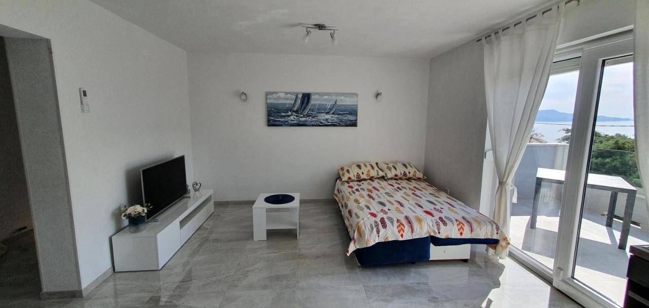 Apartmani Naomi&Leo Senj  Eksteriør billede